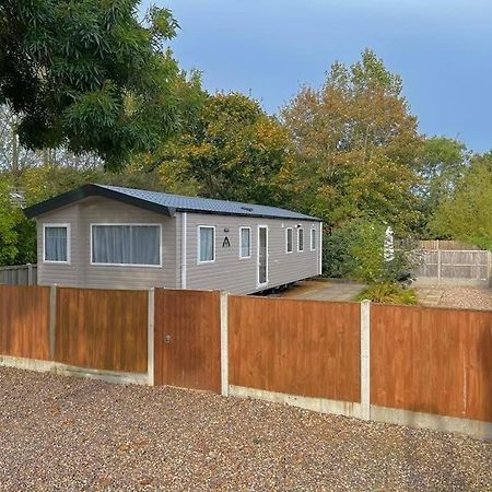 Bishy Barnabee, Waxham Nr Sea Palling, Path To The Sandy Beach Norwich Exterior photo